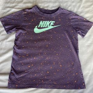 Nike Tee shirt short sleeve boys Medium Purple speckled orange and turquoise